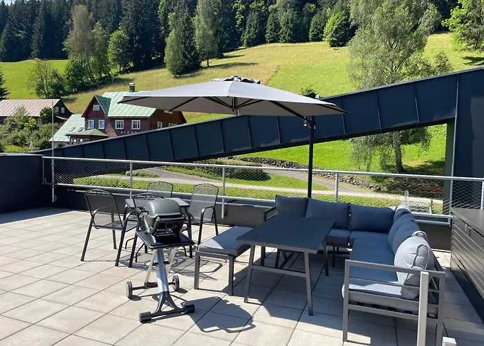 Mountain - Terrace & Parking *